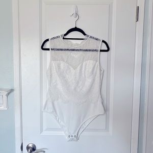 WHITE LACEY BODYSUIT TANK TOP EUC